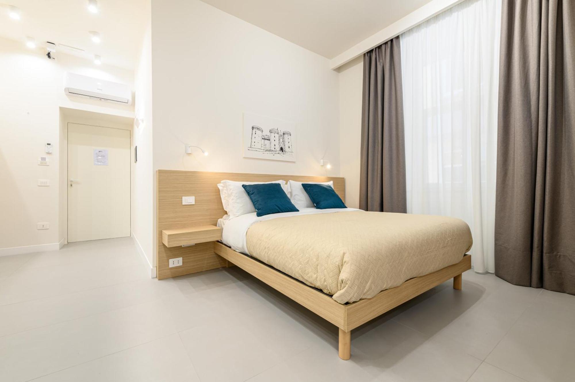 Hotel Dimora Joseph Via Toledo Napoli Esterno foto